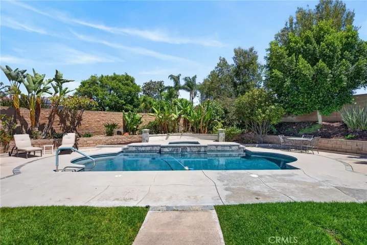 6220 Century Hill, Riverside, California 92506