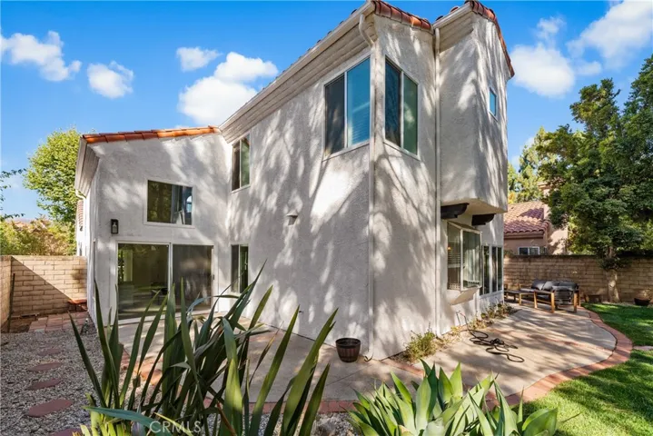 15660 Trollope Court, Moorpark, California 93021