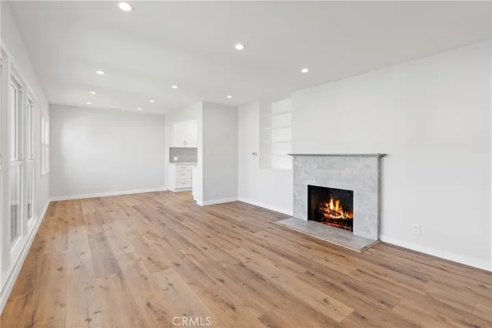 11414 Francis, Los Angeles, California 90066