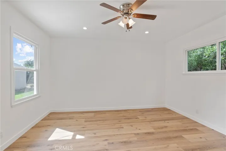 11414 Francis, Los Angeles, California 90066