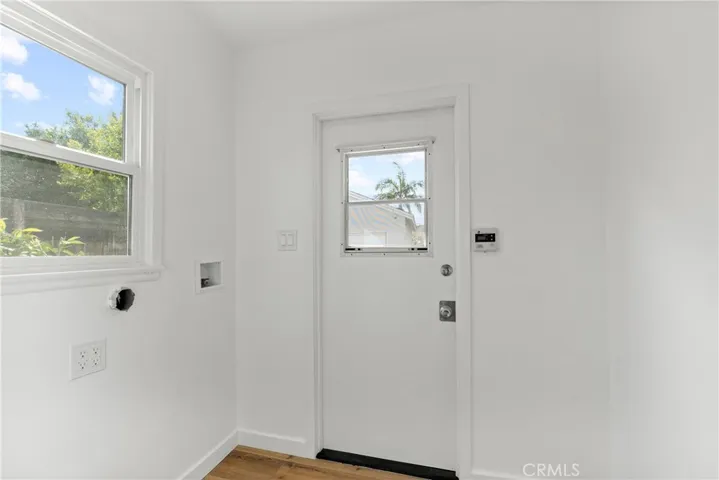 11414 Francis, Los Angeles, California 90066