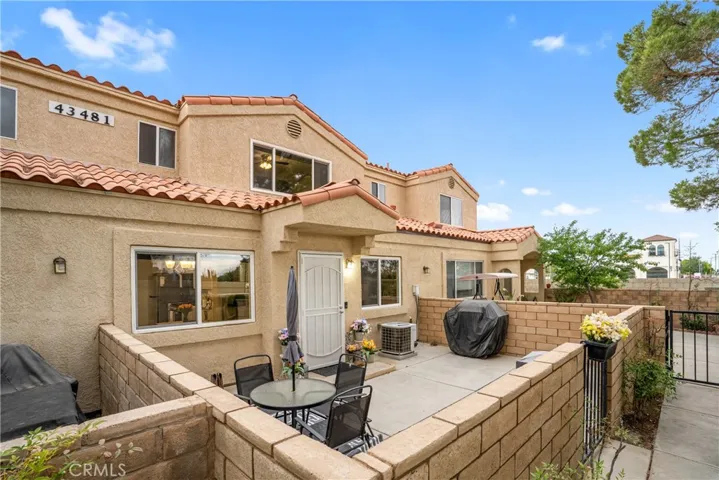 43481 30th W 2, Lancaster, California 93536