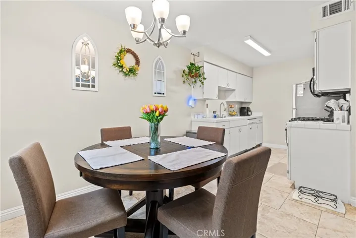 43481 30th W 2, Lancaster, California 93536