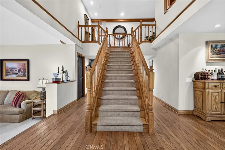 27547 Meadow Bay Drive, Lake Arrowhead, California 92352