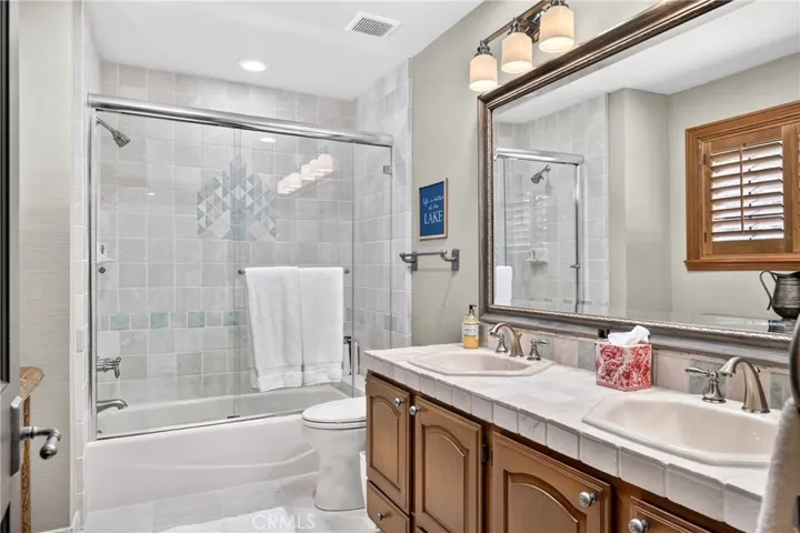 27547 Meadow Bay Drive, Lake Arrowhead, California 92352