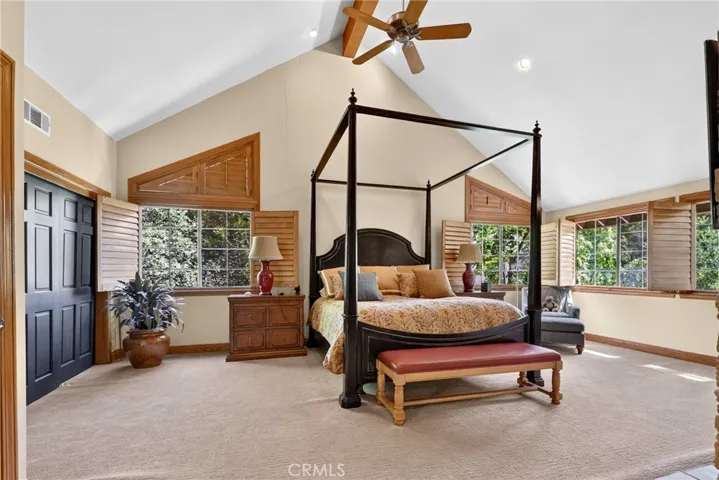 27547 Meadow Bay Drive, Lake Arrowhead, California 92352