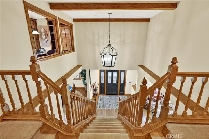27547 Meadow Bay Drive, Lake Arrowhead, California 92352