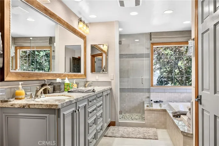27547 Meadow Bay Drive, Lake Arrowhead, California 92352