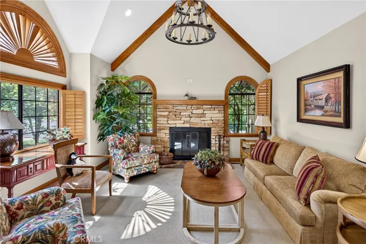 27547 Meadow Bay Drive, Lake Arrowhead, California 92352