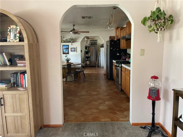 27815 Panamint Road, Barstow, California 92311
