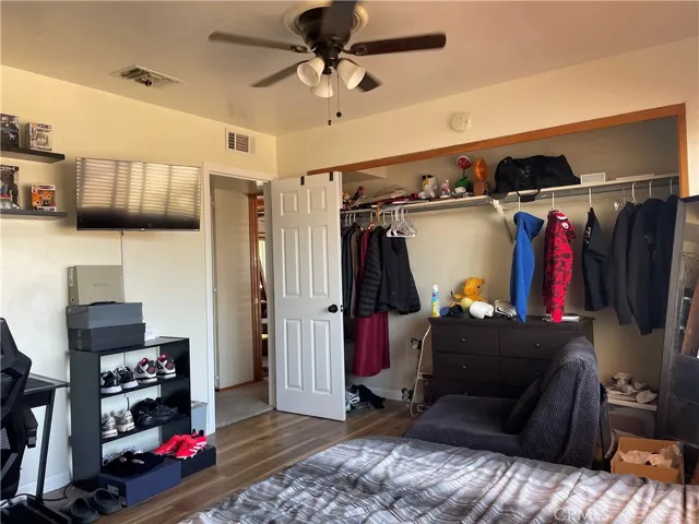27815 Panamint Road, Barstow, California 92311