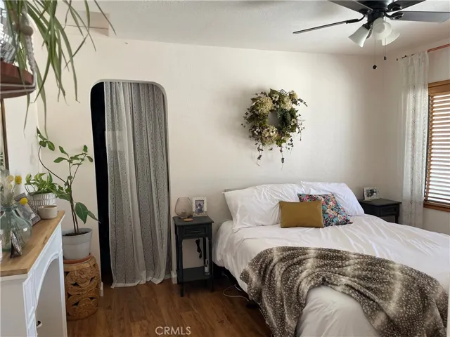 27815 Panamint Road, Barstow, California 92311