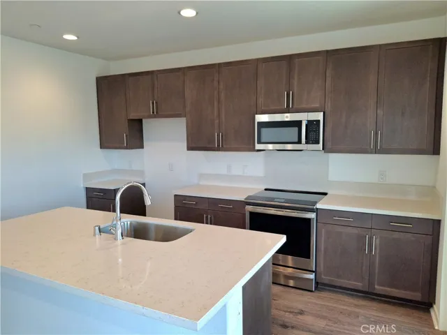 31329 Miners Ridge Loop, Winchester, California 92596