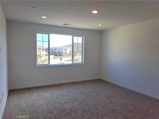 31329 Miners Ridge Loop, Winchester, California 92596