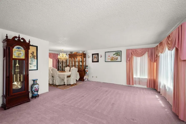 6920 Simi Place, San Diego, California 92139