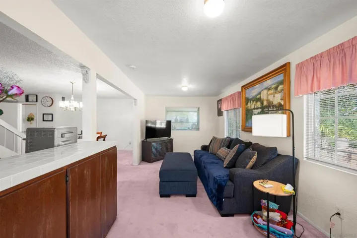 6920 Simi Place, San Diego, California 92139