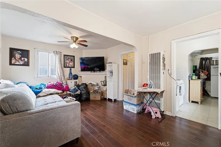 9231 Hunt Avenue, South Gate, California 90280