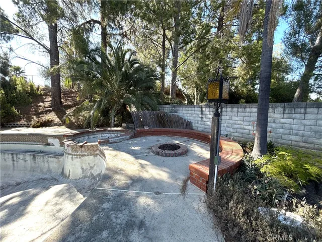 10470 Laramie Avenue, Chatsworth, California 91311