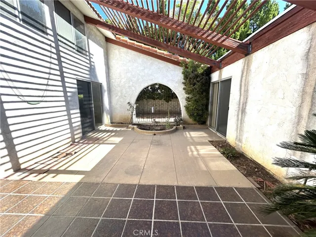 10470 Laramie Avenue, Chatsworth, California 91311