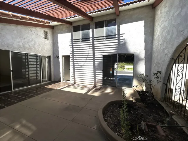 10470 Laramie Avenue, Chatsworth, California 91311