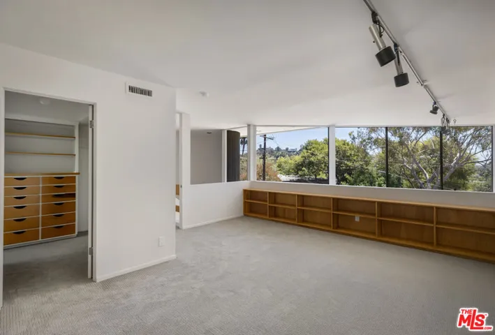 3035 Windsor Avenue, Los Angeles, California 90039