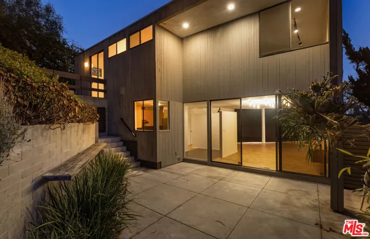 3035 Windsor Avenue, Los Angeles, California 90039