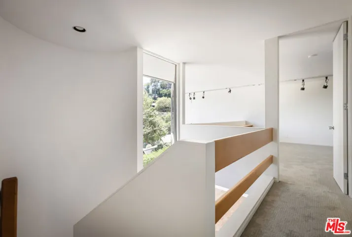 3035 Windsor Avenue, Los Angeles, California 90039