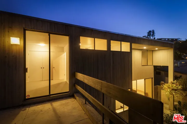 3035 Windsor Avenue, Los Angeles, California 90039