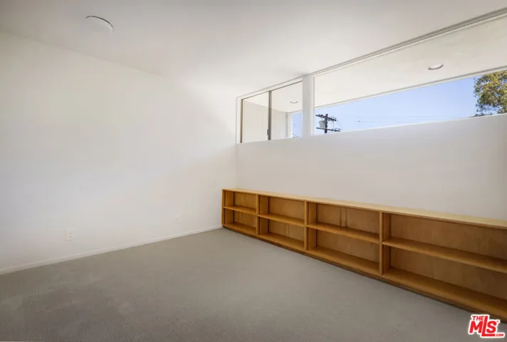 3035 Windsor Avenue, Los Angeles, California 90039