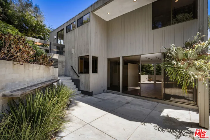 3035 Windsor Avenue, Los Angeles, California 90039