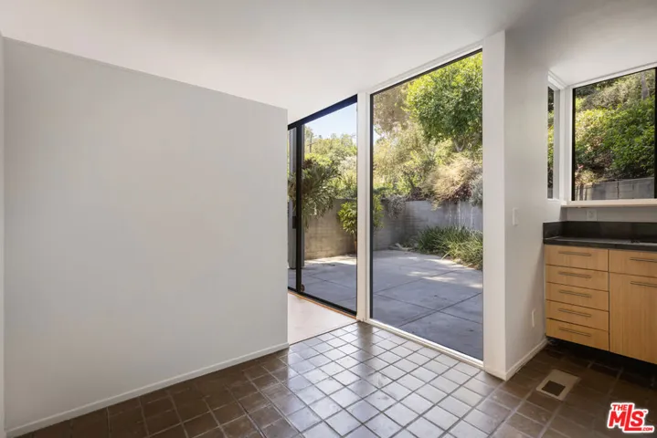 3035 Windsor Avenue, Los Angeles, California 90039