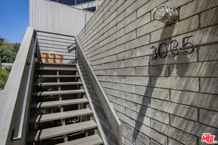 3035 Windsor Avenue, Los Angeles, California 90039