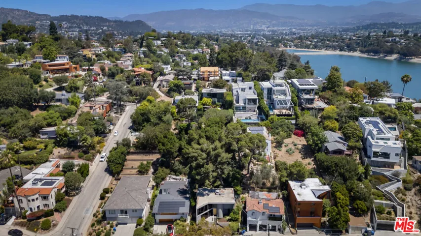 3035 Windsor Avenue, Los Angeles, California 90039