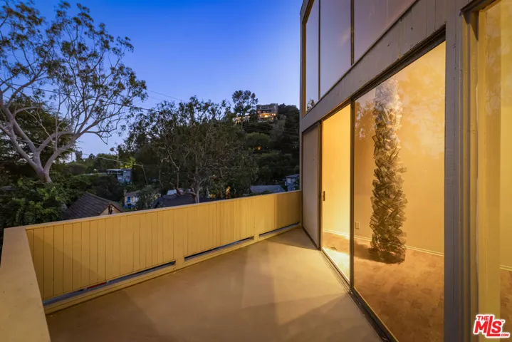 3035 Windsor Avenue, Los Angeles, California 90039