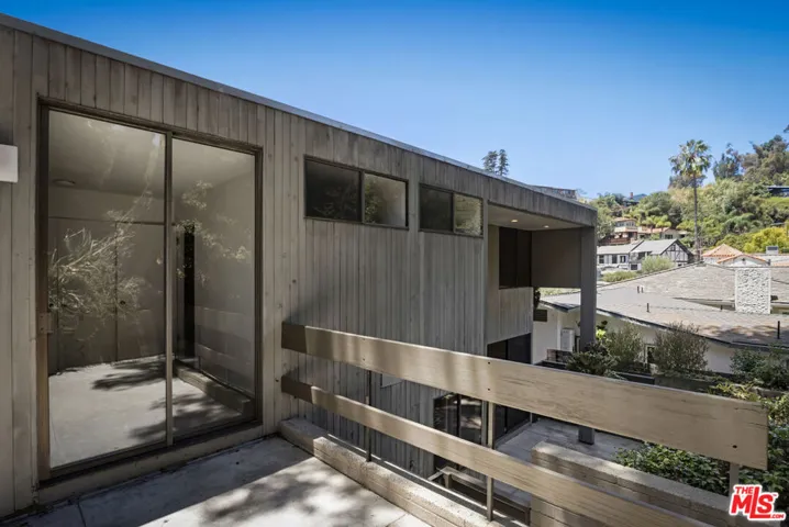 3035 Windsor Avenue, Los Angeles, California 90039
