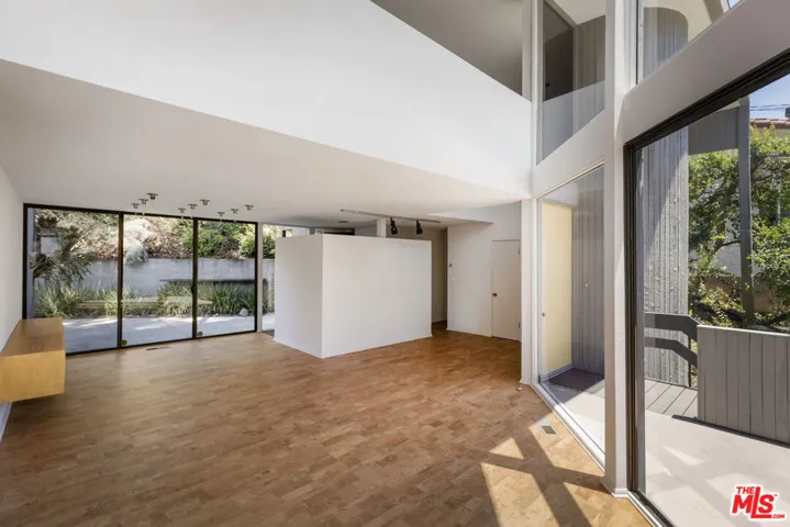 3035 Windsor Avenue, Los Angeles, California 90039