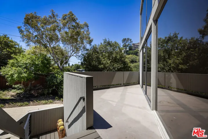 3035 Windsor Avenue, Los Angeles, California 90039
