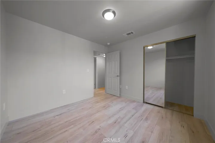 236 W 84th Place 1/2, Los Angeles, California 90003