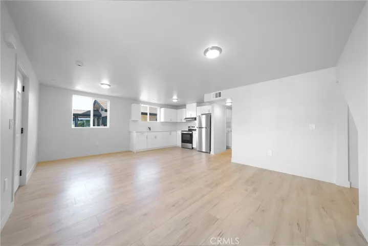 236 W 84th Place 1/2, Los Angeles, California 90003