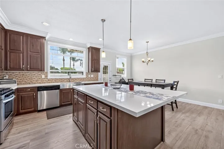 Open kitchen