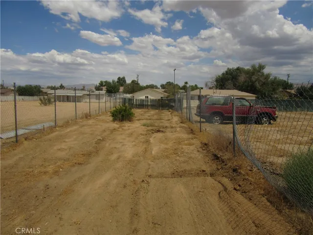 11540 5th, Hesperia, California 92345