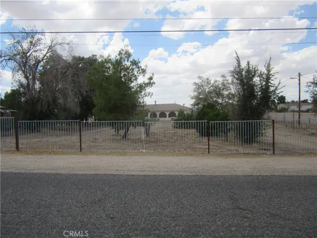 11540 5th, Hesperia, California 92345