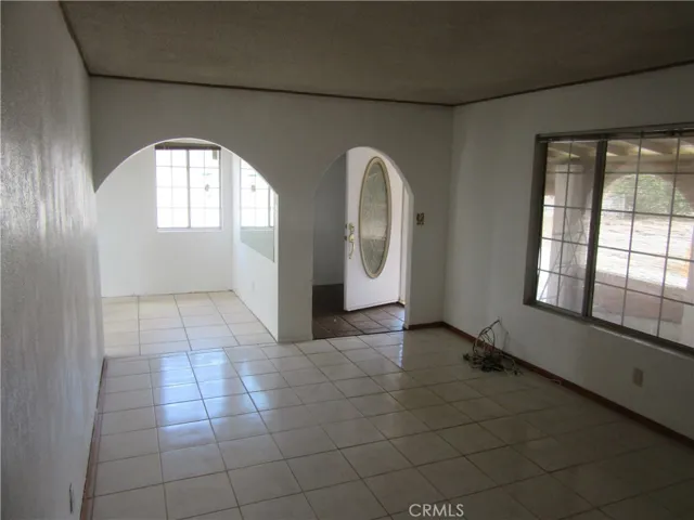 11540 5th, Hesperia, California 92345