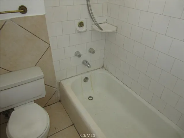 11540 5th, Hesperia, California 92345