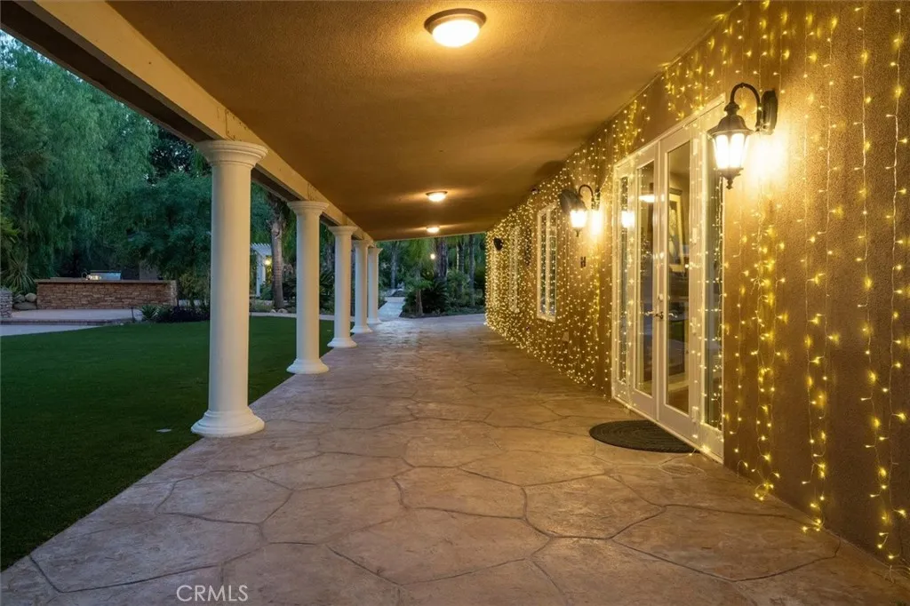 26631 Loop Avenue, Canyon Country, California 91387 — photo 4