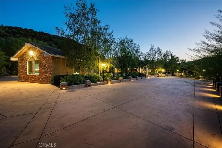 FRONT DRIVEWAY TO BACK ENTRANCE TO GARAGE