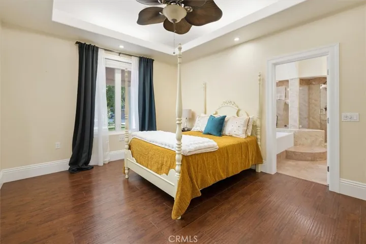 ENSUITE BEDROOM