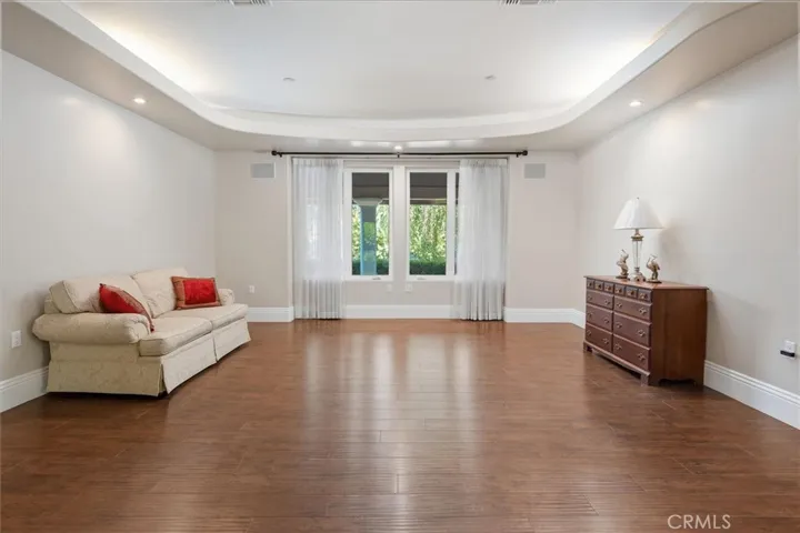26631 Loop Avenue, Canyon Country, California 91387