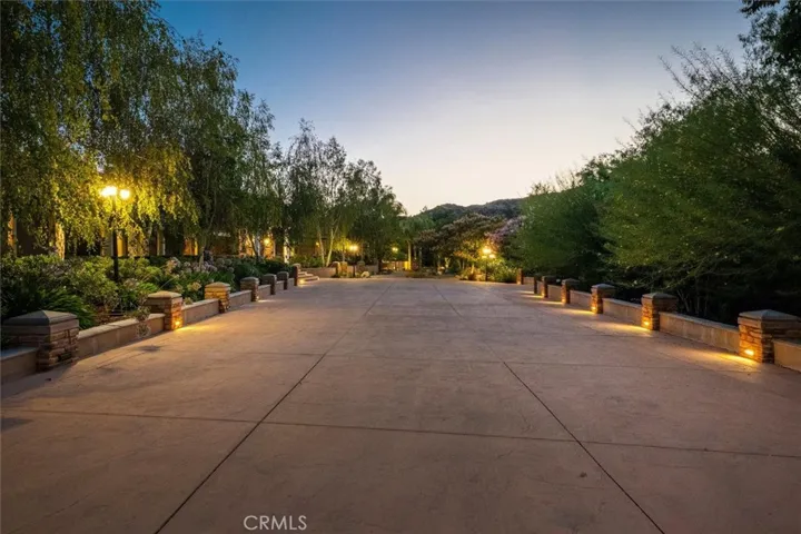 FRONT DRIVEWAY
