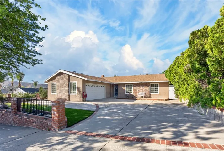 13637 Marchant, Sylmar, California 91342